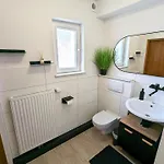 Glaner By Bestime - 5br Terrasse 2 Parkplaetze 10 Betten Waschtrockner Tischfussball Апартаменты