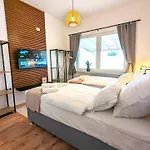 Апартаменты Glaner By Bestime - 5br Terrasse 2 Parkplaetze 10 Betten Waschtrockner Tischfussball *