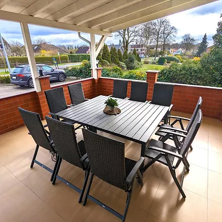 Bestime - 5 Schlafzimmer, Wohnzimmer, Kueche, Waschtrockner, Terrasse, Smart-tvs, Netflix, Tischfussball * Wildeshausen